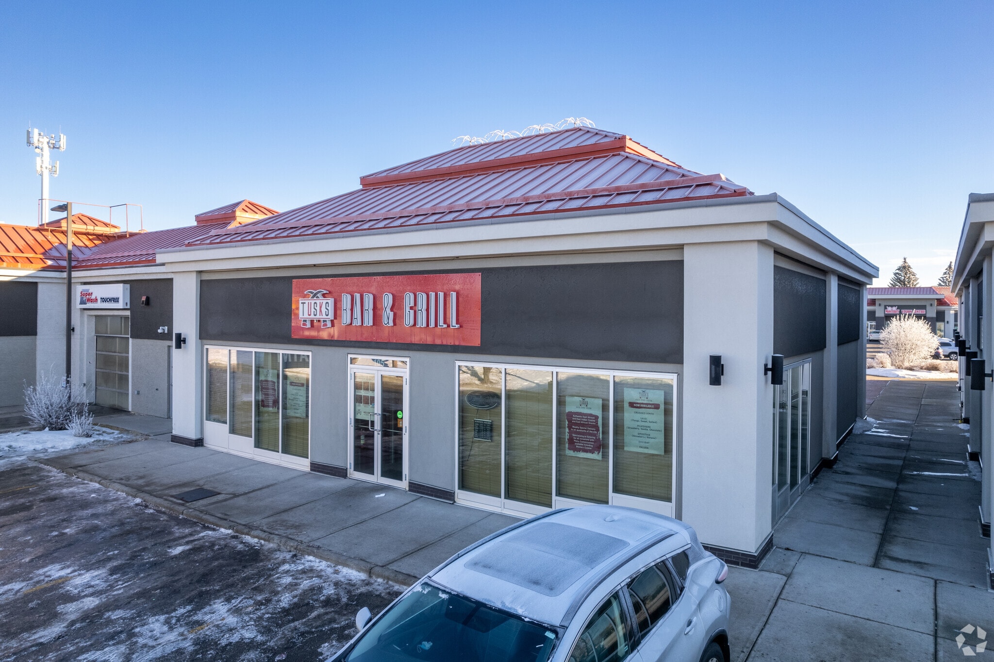 2220 68th St NE, Calgary, AB for sale Primary Photo- Image 1 of 1