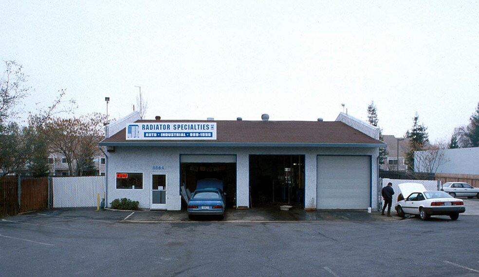 8864-A Greenback Ln, Orangevale, CA à louer - Autre - Image 2 de 3