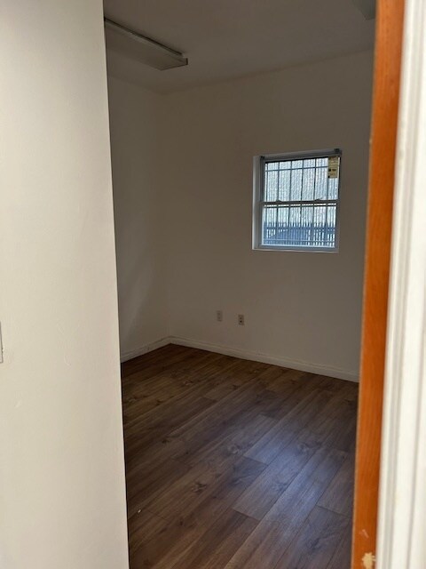 13621A 37th Ave, Flushing, NY à vendre Photo principale- Image 1 de 1