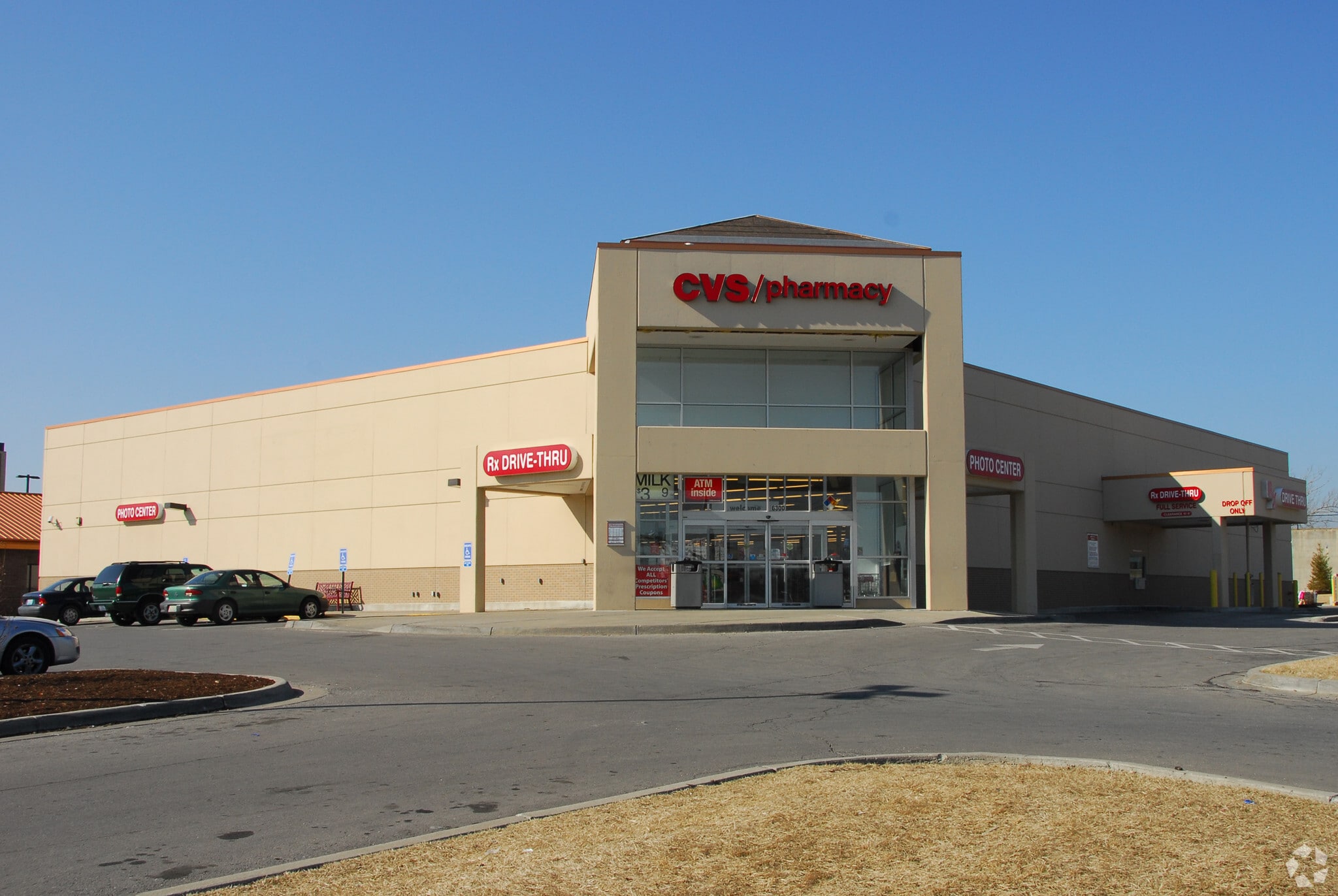 6300 Prospect Ave, Kansas City, MO for lease Primary Photo- Image 1 of 3