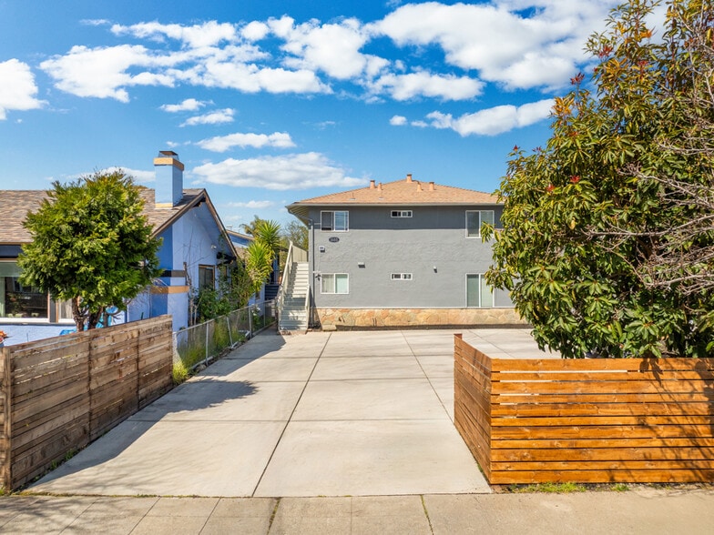1533 Julia St, Berkeley, CA for sale - Building Photo - Image 2 of 25