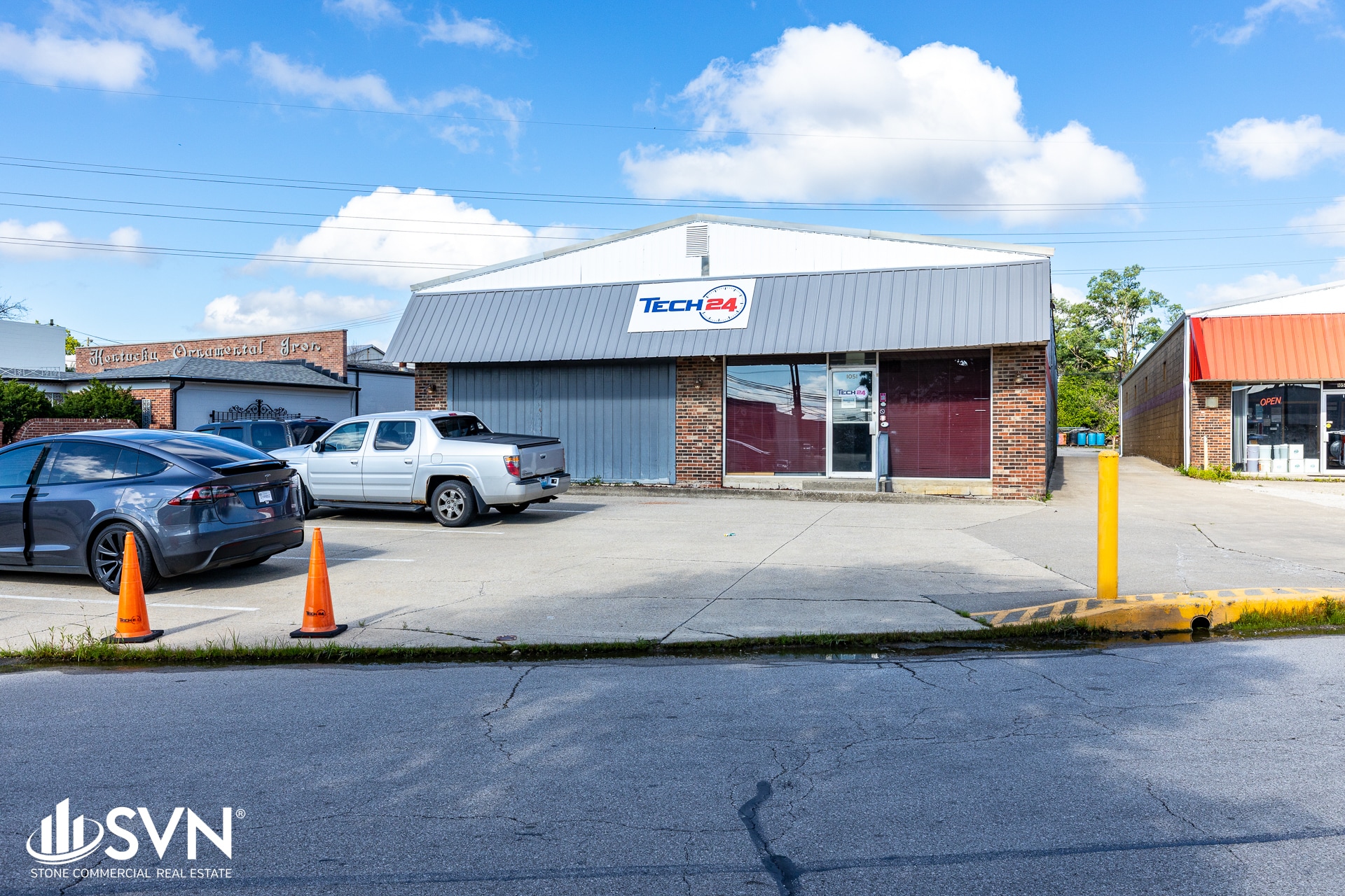 1051 Goodwin Dr, Lexington, KY for sale Building Photo- Image 1 of 11