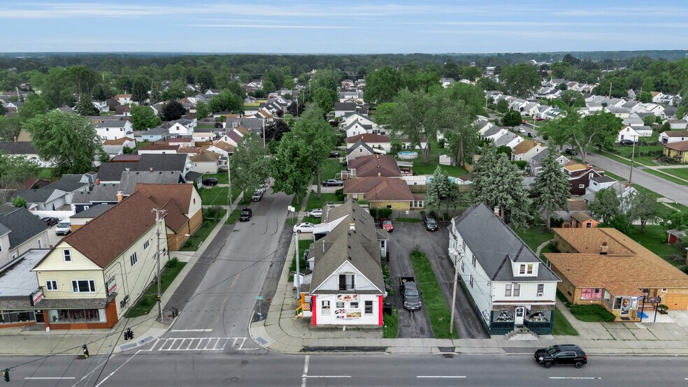 2399 William St, Buffalo, NY à vendre - Photo du bâtiment - Image 1 de 4