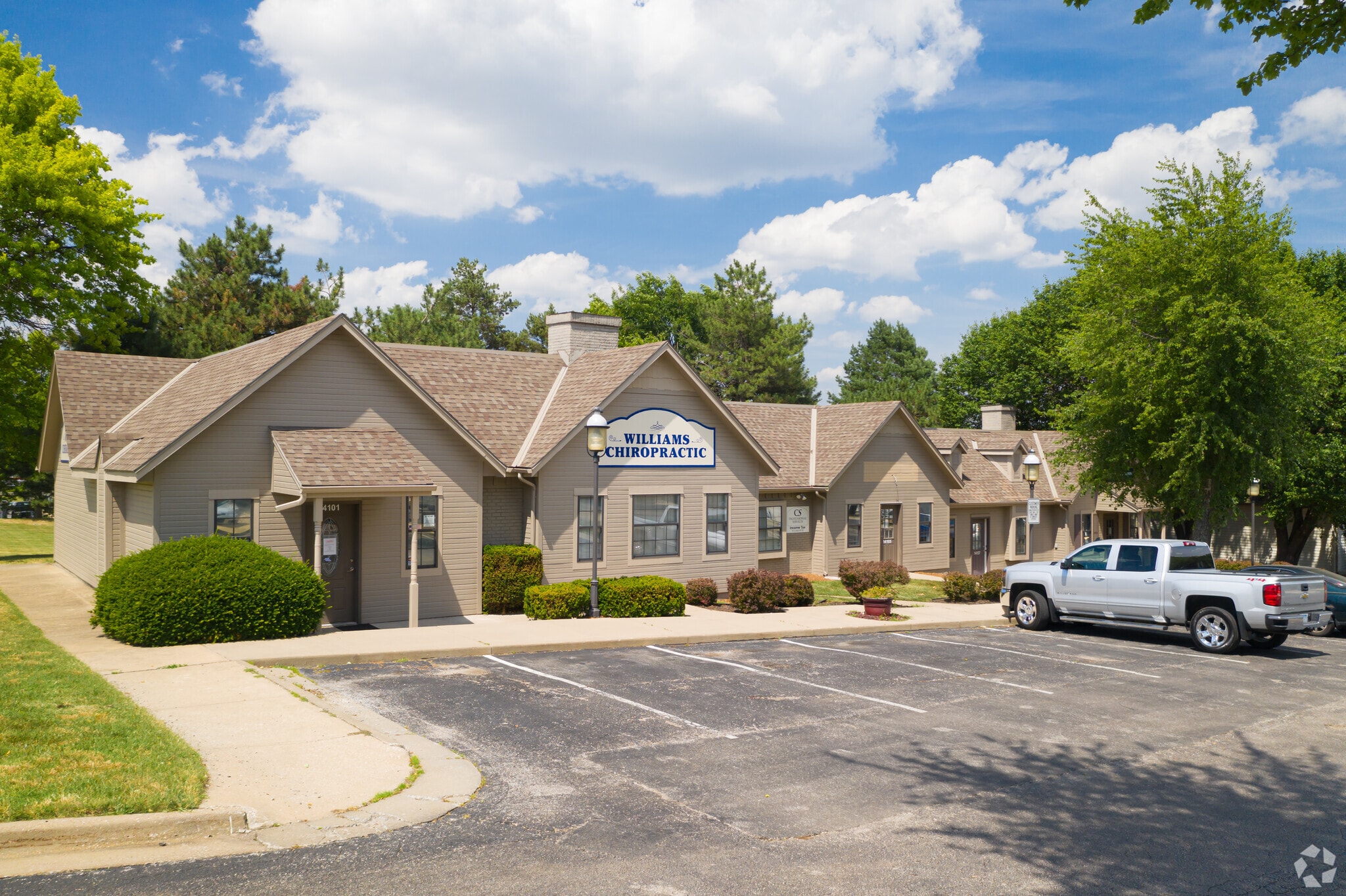 14101-14109 S Mur-len Rd, Olathe, KS for lease Building Photo- Image 1 of 2