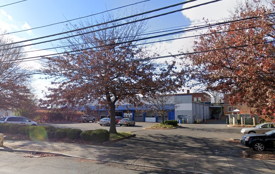 513 Boston Ave, Bridgeport, CT for lease - Primary Photo - Image 1 of 1