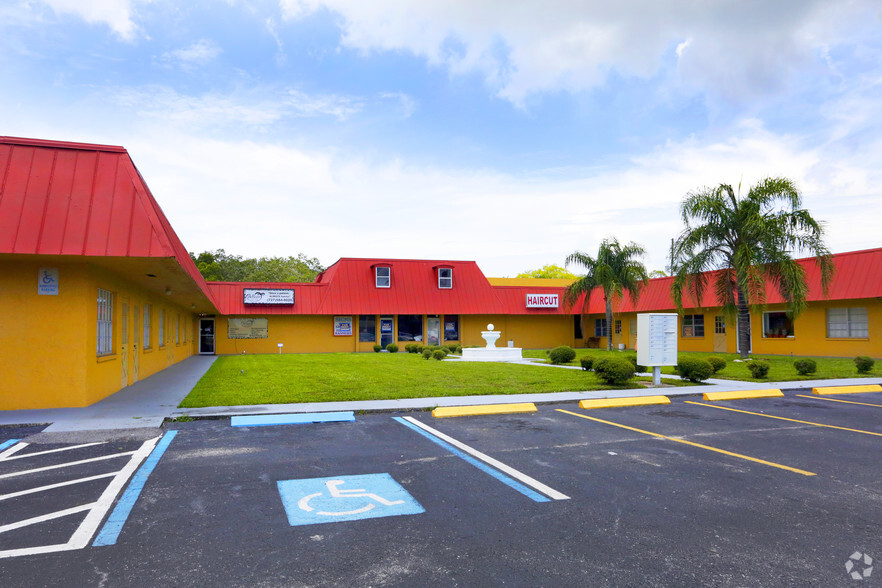 37502-37596 US Hwy 19 N, Palm Harbor, FL for sale - Primary Photo - Image 1 of 1