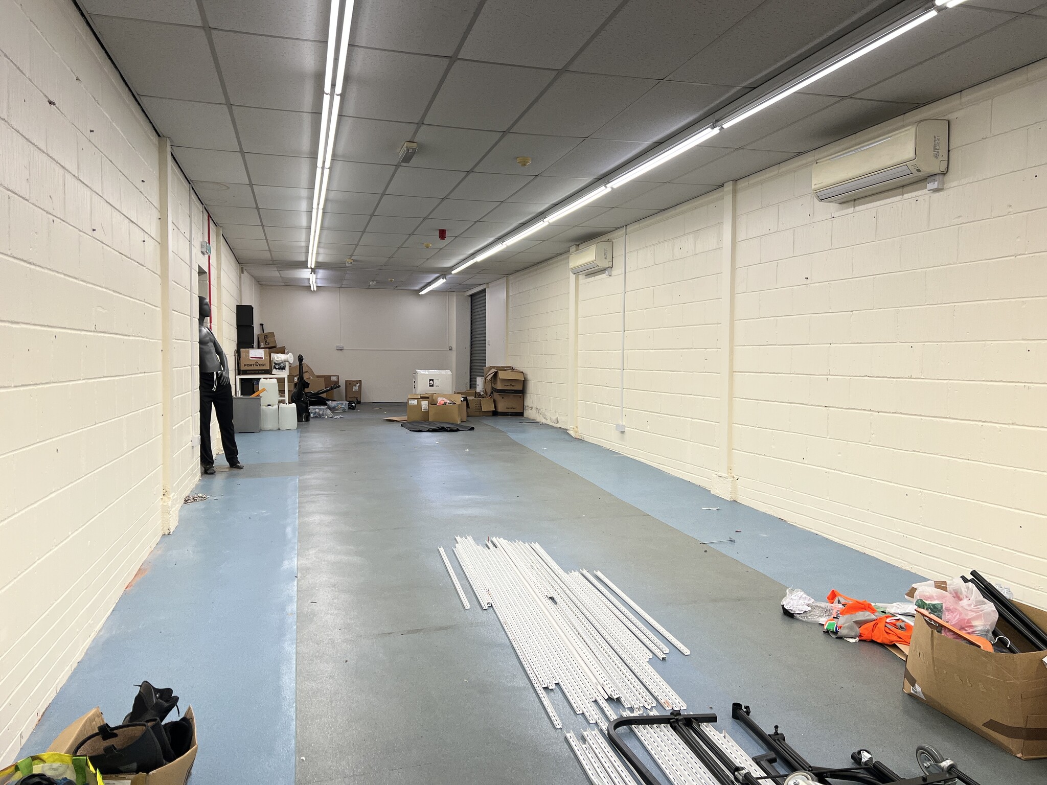 129 Midland Rd, Barnsley for lease Interior Photo- Image 1 of 6