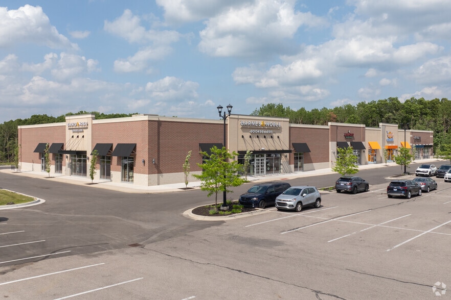 2270 E Beltline Ave NE, Grand Rapids, MI for lease - Building Photo - Image 3 of 5
