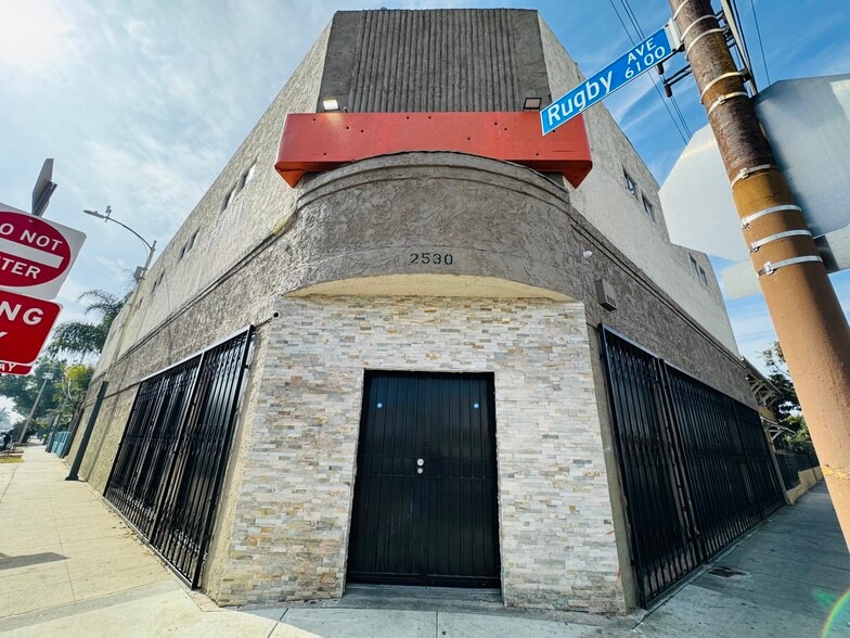 2530 Randolph St, Huntington Park, CA for sale - Building Photo - Image 2 of 23
