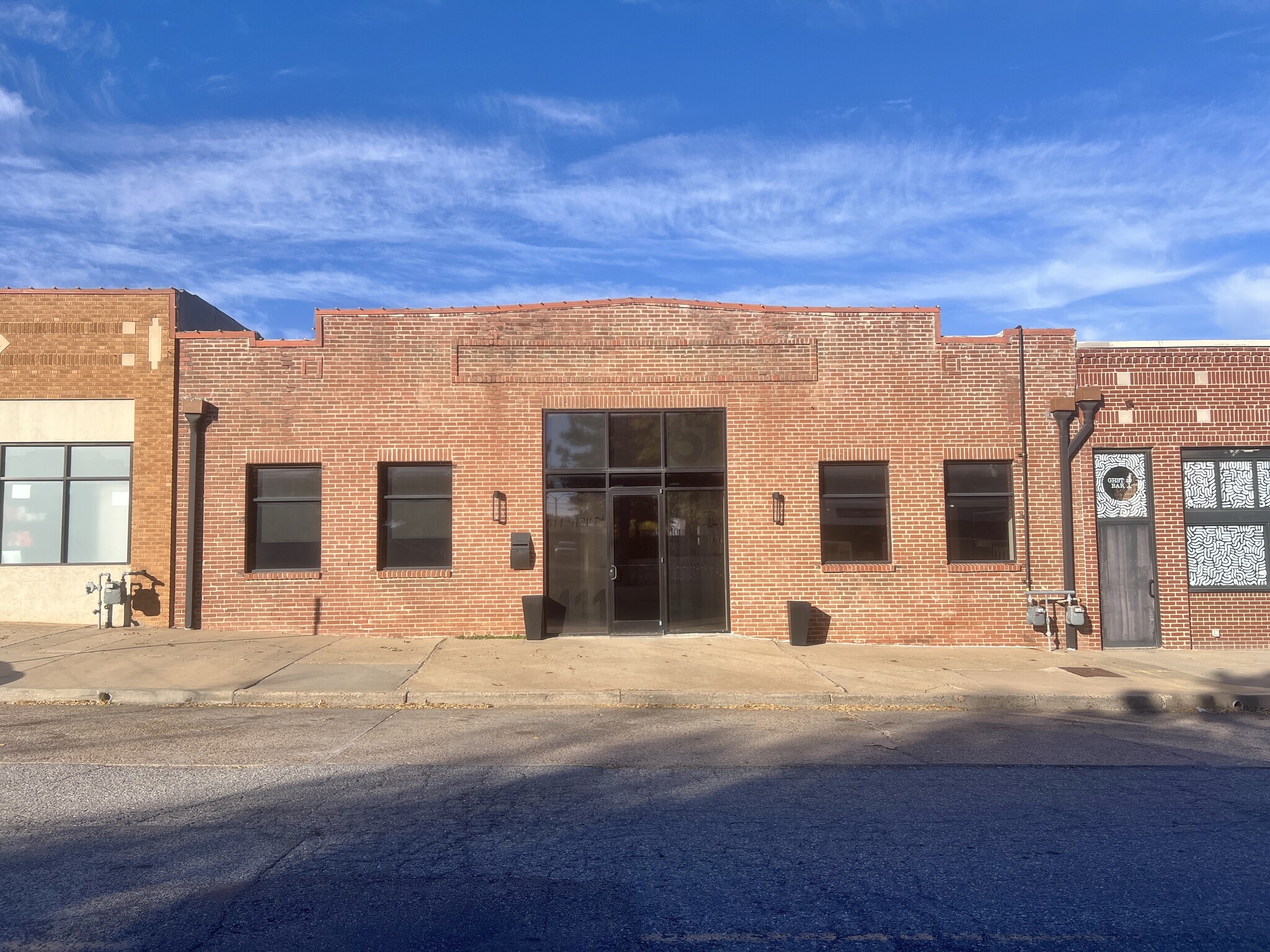 411 NW 7th St, Oklahoma City, OK for lease Building Photo- Image 1 of 2