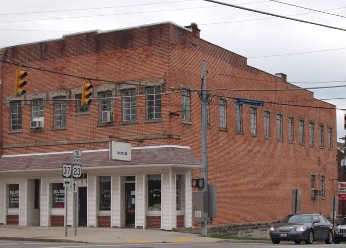 82 N Sandusky St, Delaware, OH for lease - Primary Photo - Image 1 of 41