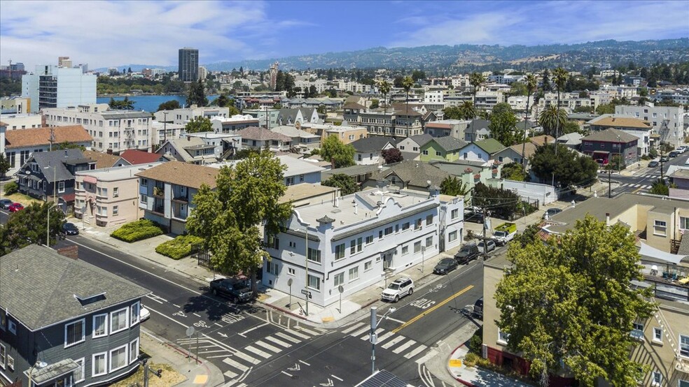 1507 4th Ave, Oakland, CA à vendre - Photo principale - Image 1 de 1