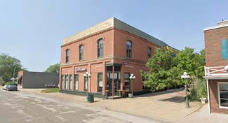 More details for 112 S 1st St, Monmouth, IL - Retail for Sale