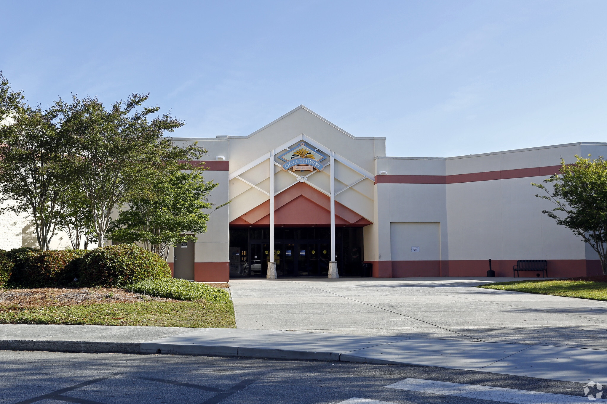 7804 Abercorn St, Savannah, GA for lease Primary Photo- Image 1 of 6