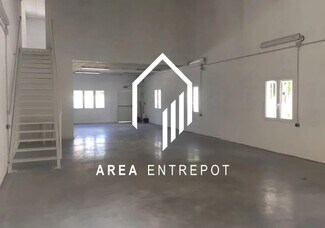 Plus de détails pour Local d'activités à louer