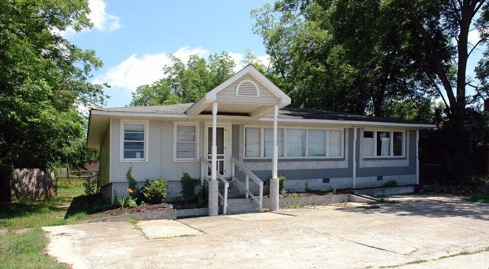 6309 Augusta Rd, Greenville, SC à vendre - Photo principale - Image 1 de 3