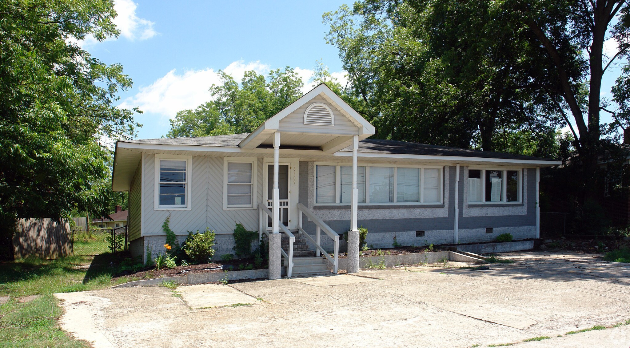 6309 Augusta Rd, Greenville, SC à vendre Photo principale- Image 1 de 4