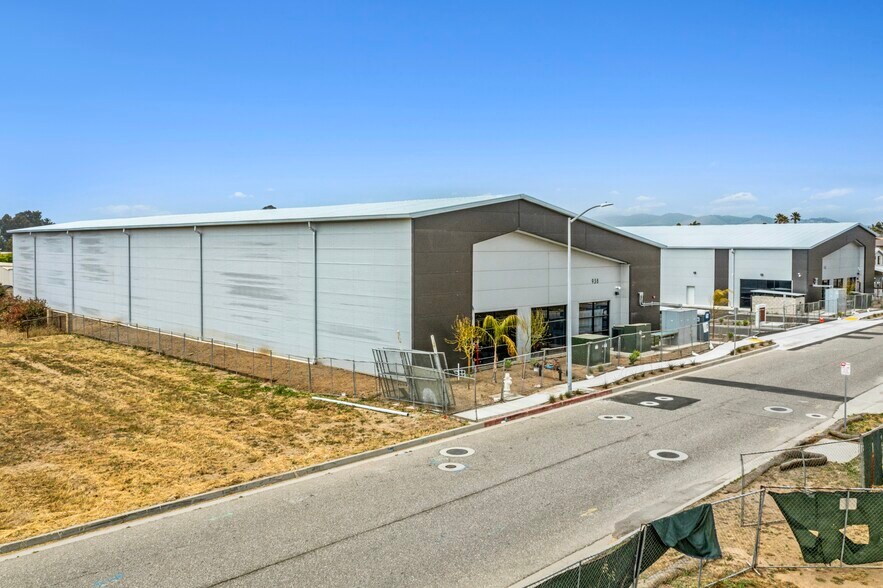 938 Huston St, Grover Beach, CA à louer - Photo du bâtiment - Image 3 de 9