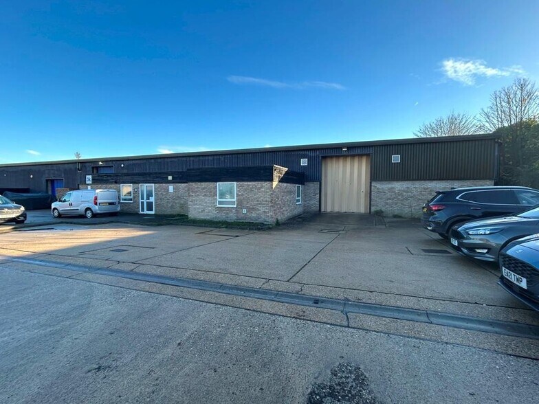 Moss Rd, Witham à louer - Photo du bâtiment - Image 2 de 7
