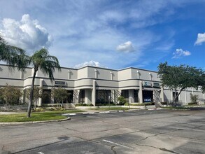 4440 E Adamo Dr, Tampa, FL for lease Building Photo- Image 1 of 1