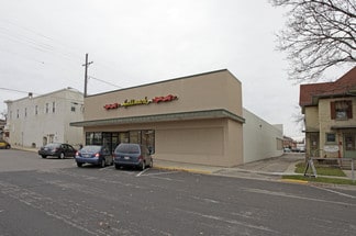 More details for 107 S 3rd St, Delavan, WI - Retail for Sale