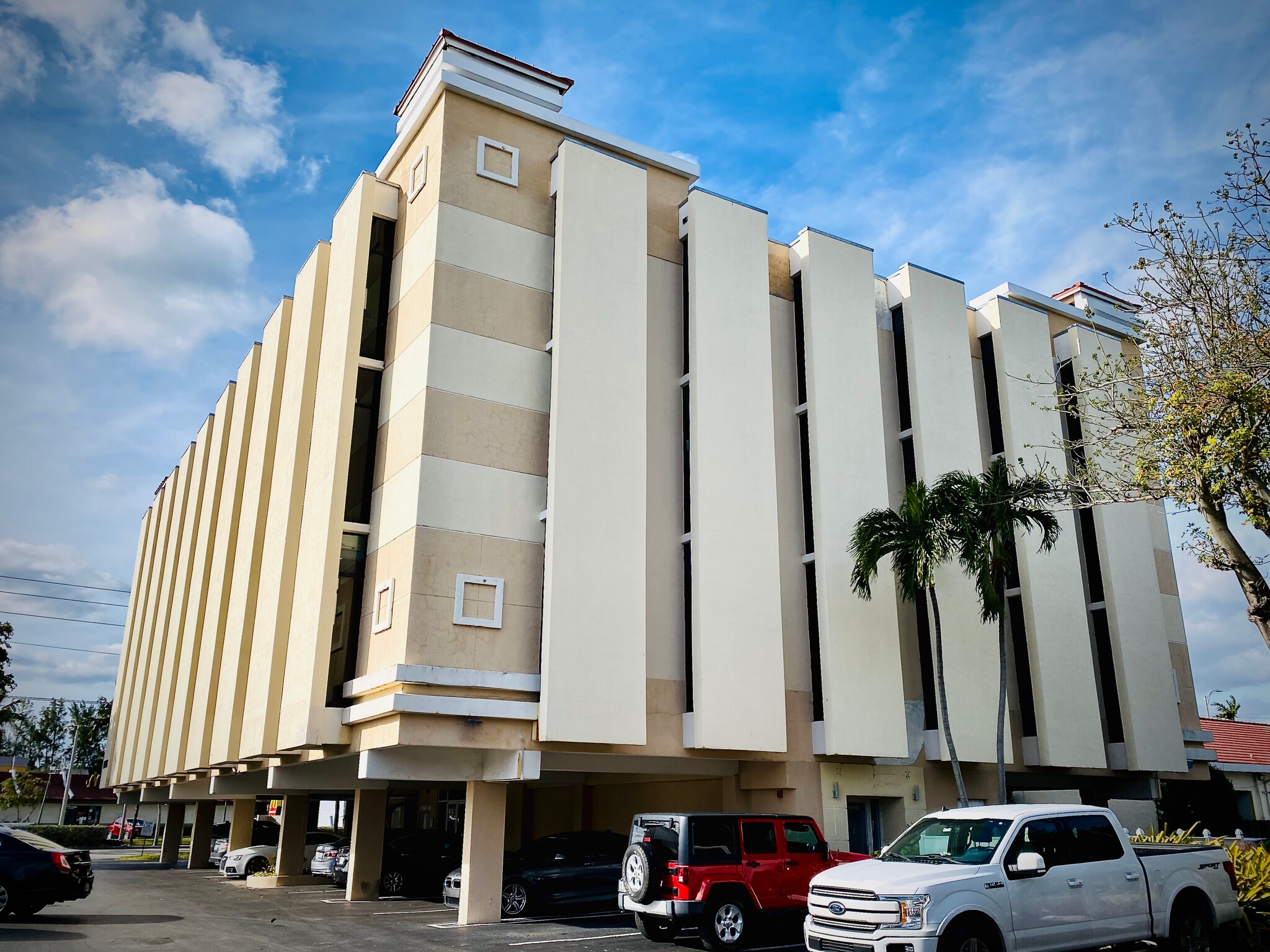 12955 Biscayne Blvd, North Miami, FL for lease Interior Photo- Image 1 of 1