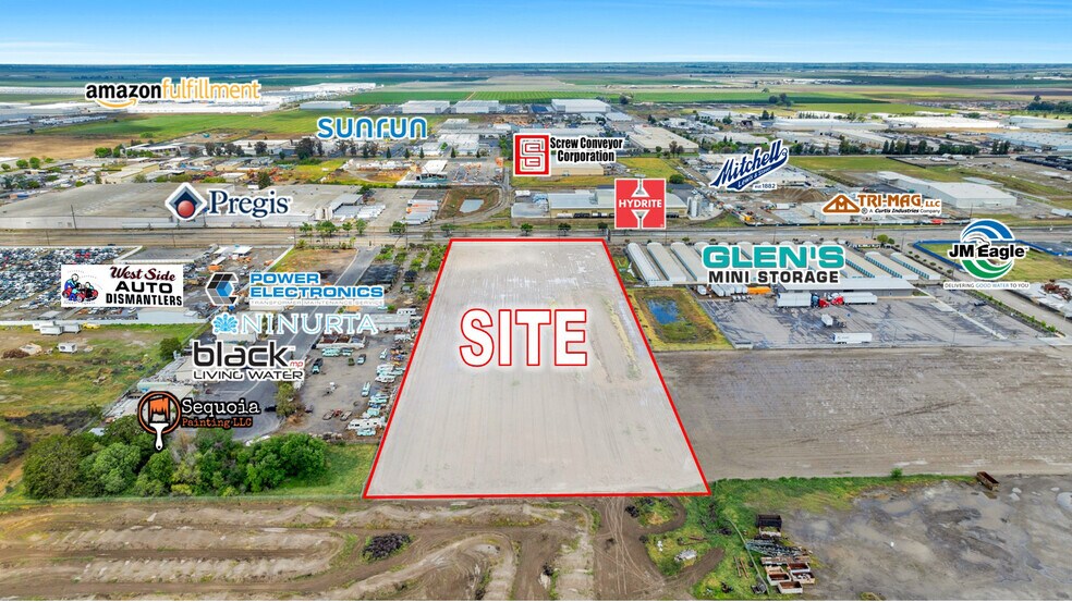 8671 Avenue 304, Visalia, CA à vendre - Photo du bâtiment - Image 1 de 4