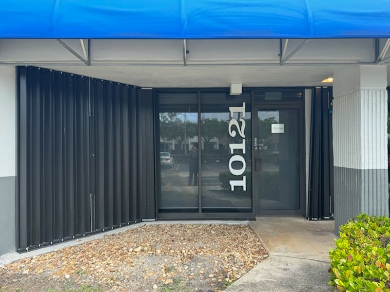 5301 N Nob Hill Rd, Sunrise, FL for lease Interior Photo- Image 1 of 3