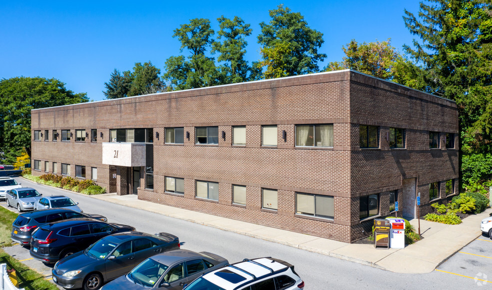 21 Old Main St, Fishkill, NY for lease - Building Photo - Image 1 of 20