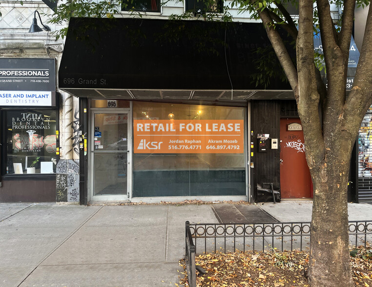 696 Grand St, Brooklyn, NY for lease - Building Photo - Image 1 of 3