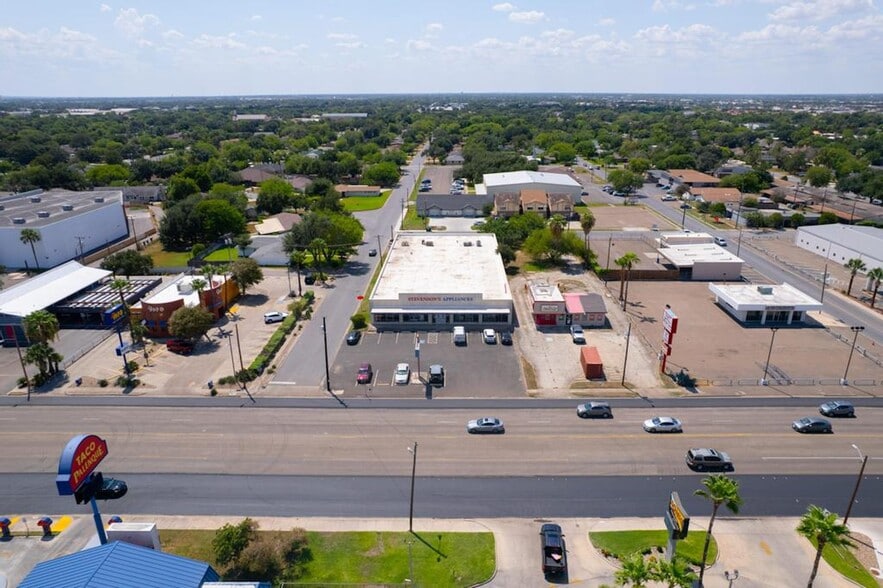 3101 N 10th St, McAllen, TX à louer - Photo du bâtiment - Image 3 de 26