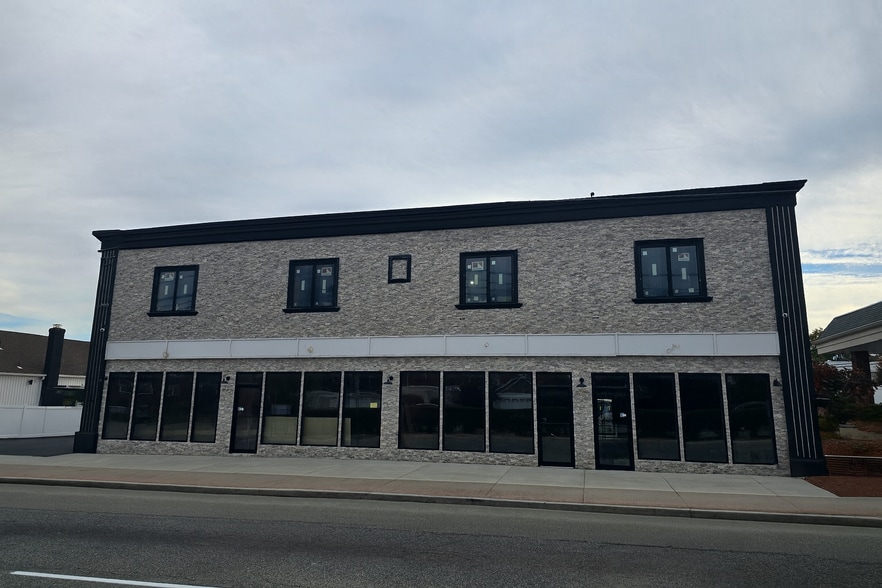 429-433 Piaget Ave, Clifton, NJ for lease - Building Photo - Image 1 of 2