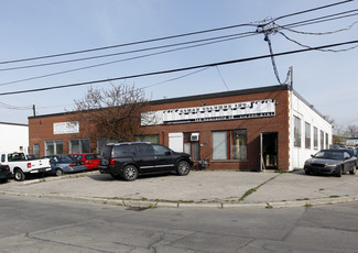 Plus de détails pour 48,50 & 52 Newcastle Street – Industriel à vendre, Toronto, ON