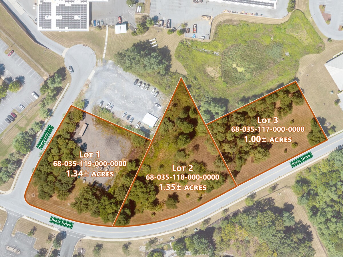 Allentown Blvd, Harrisburg, PA à vendre Photo du bâtiment- Image 1 de 8