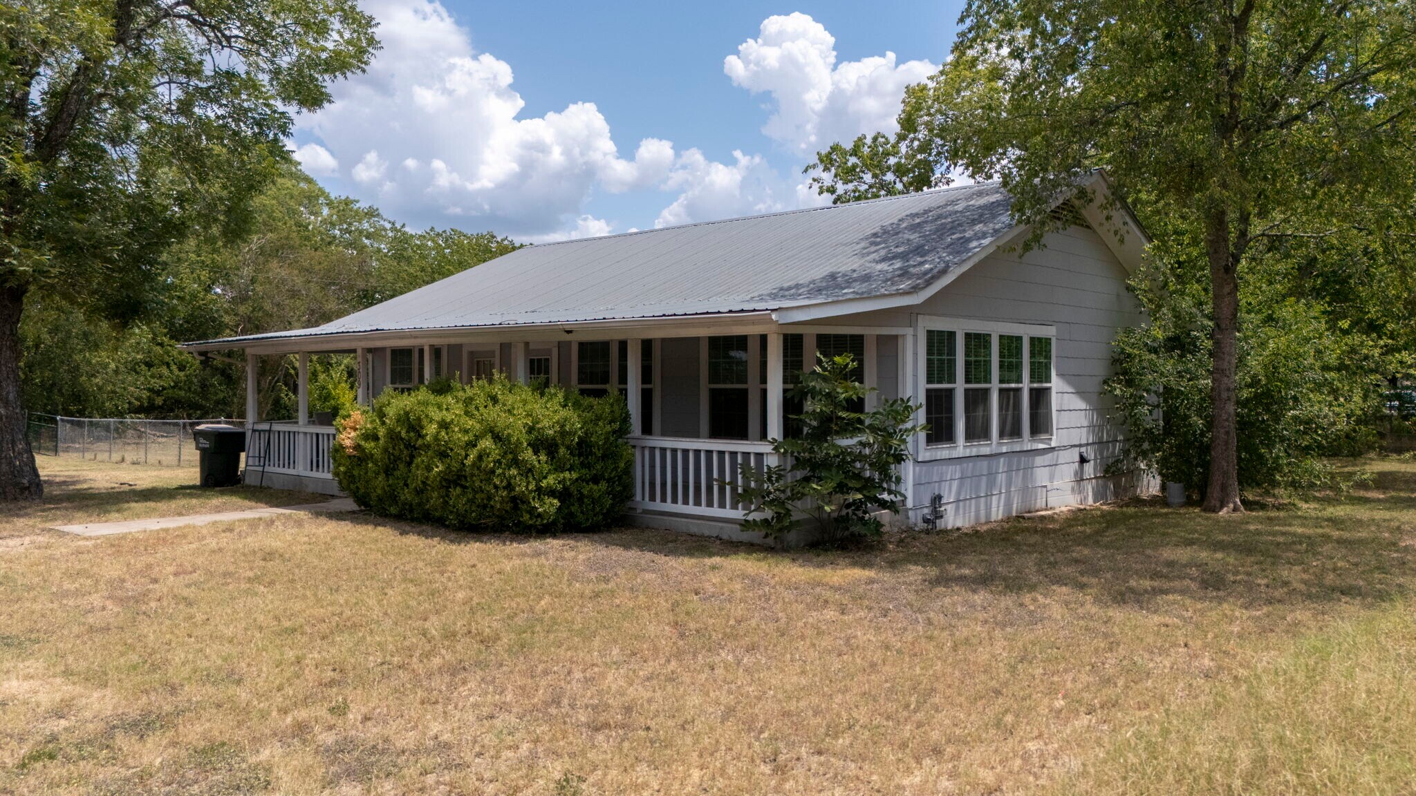 309 Railroad St, Buda, TX à vendre Photo du bâtiment- Image 1 de 1