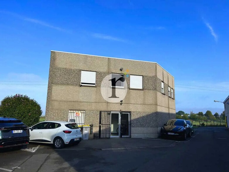 Flex in Templemars for lease - Building Photo - Image 2 of 7