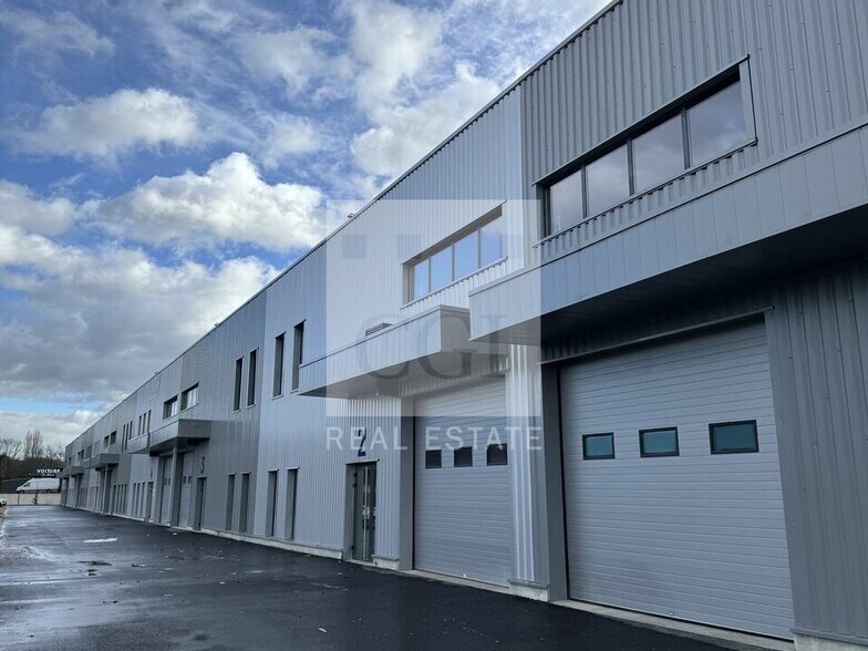 23 Petite Rue De La Plaine, Bourgoin-Jallieu à louer - Photo du bâtiment - Image 1 de 12