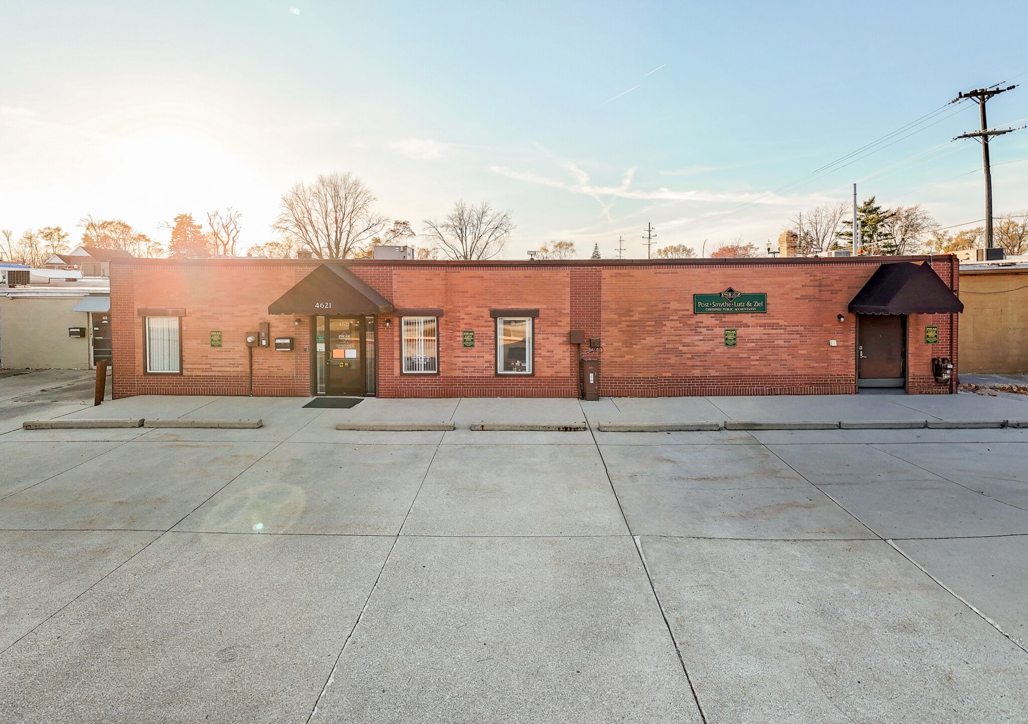4615-4621 S Wayne Rd, Wayne, MI for sale Building Photo- Image 1 of 67