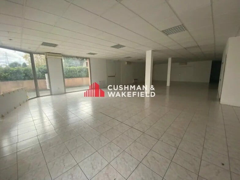 Office in Saint-Orens-de-Gameville for lease - Interior Photo - Image 1 of 4