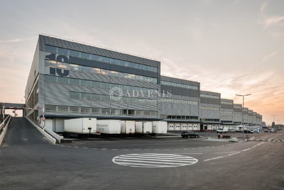 Office in Pantin for lease Building Photo- Image 1 of 12