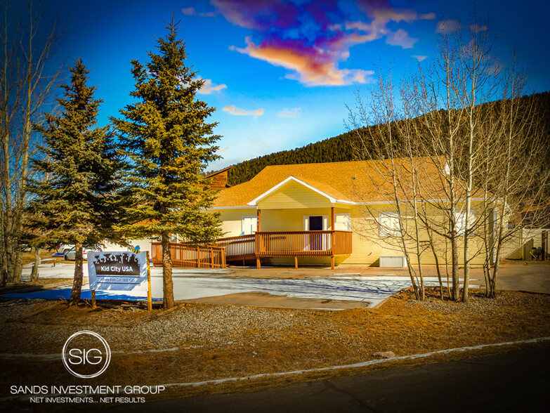 501 Forest Edge Rd, Woodland Park, CO à vendre - Photo du bâtiment - Image 1 de 1