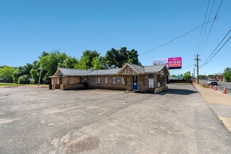More details for 739 N Ferdon Blvd, Crestview, FL - Retail for Sale