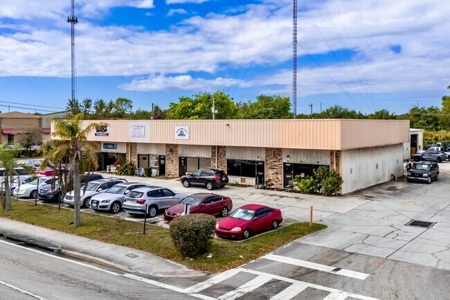 More details for 10205 SE Lennard Rd, Port Saint Lucie, FL - Flex, Industrial for Lease