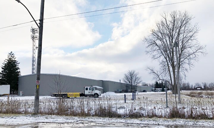 1 Firestone Rd, Strathroy-Caradoc, ON for sale - Primary Photo - Image 1 of 1