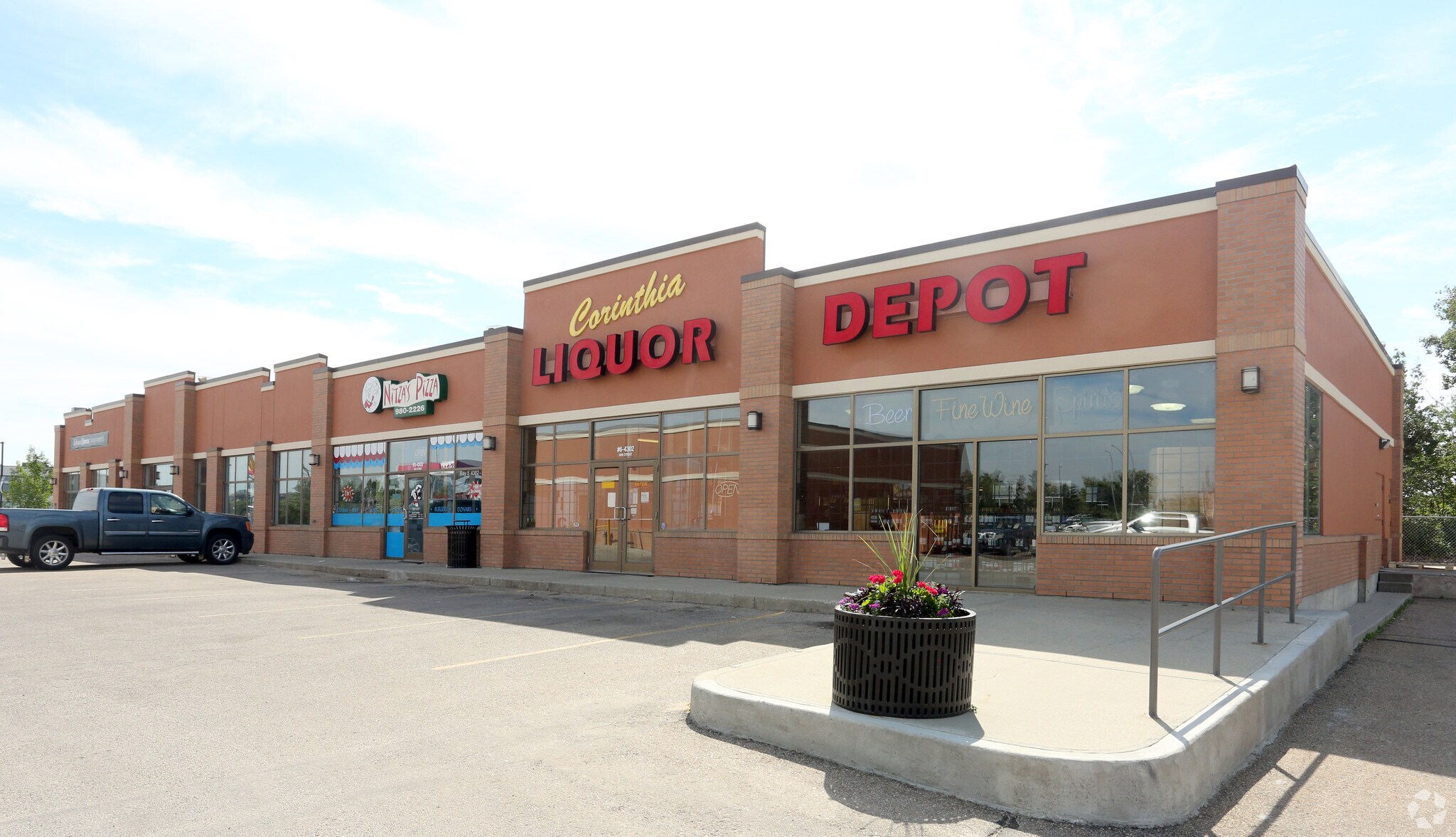 4302 50th St, Leduc, AB for sale Primary Photo- Image 1 of 1