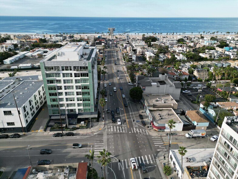 333-337 Washington Blvd, Venice, CA à vendre - Aérien - Image 3 de 24