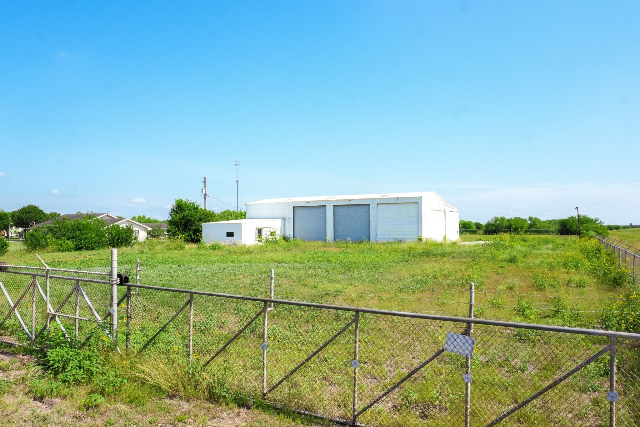 522 E Austin St, Robstown, TX à louer Photo principale- Image 1 de 3