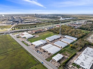 More details for 734 S Main St, Clute, TX - Industrial for Sale