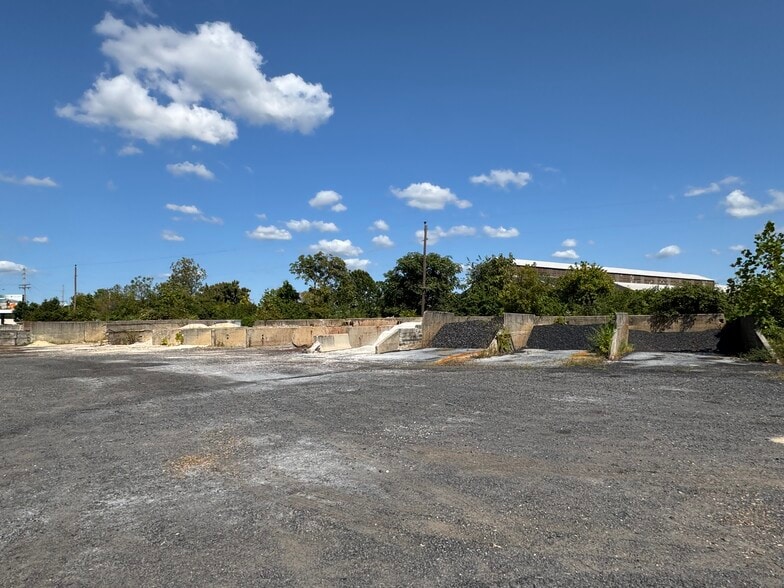 625 Industrial Hwy, Pottstown, PA for sale - Building Photo - Image 3 of 15