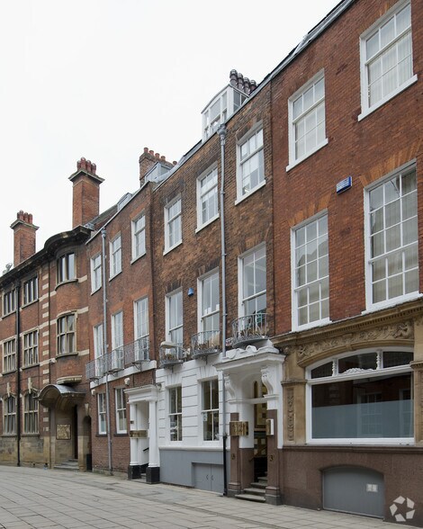 3 Parliament St, Hull à louer - Photo du bâtiment - Image 2 de 10